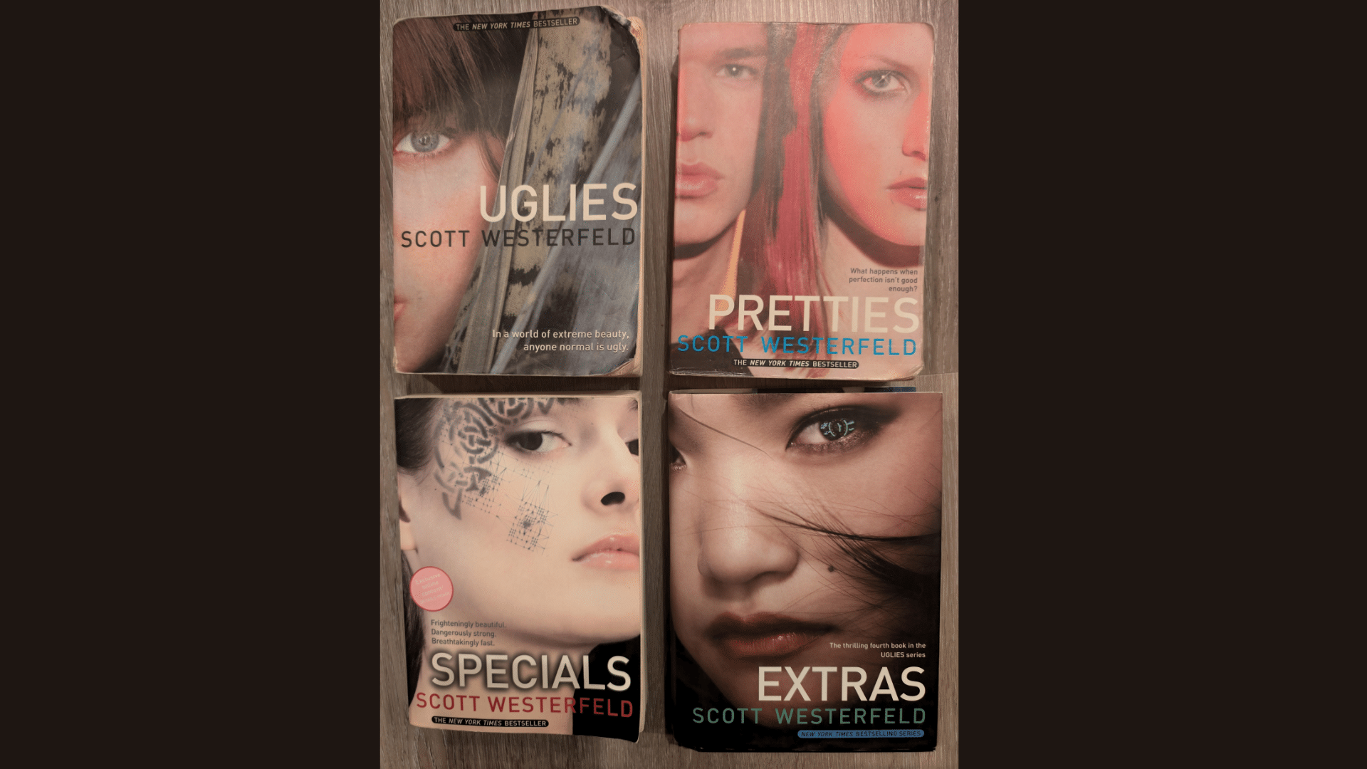 R-Other_Books_in_theUgliesSeries