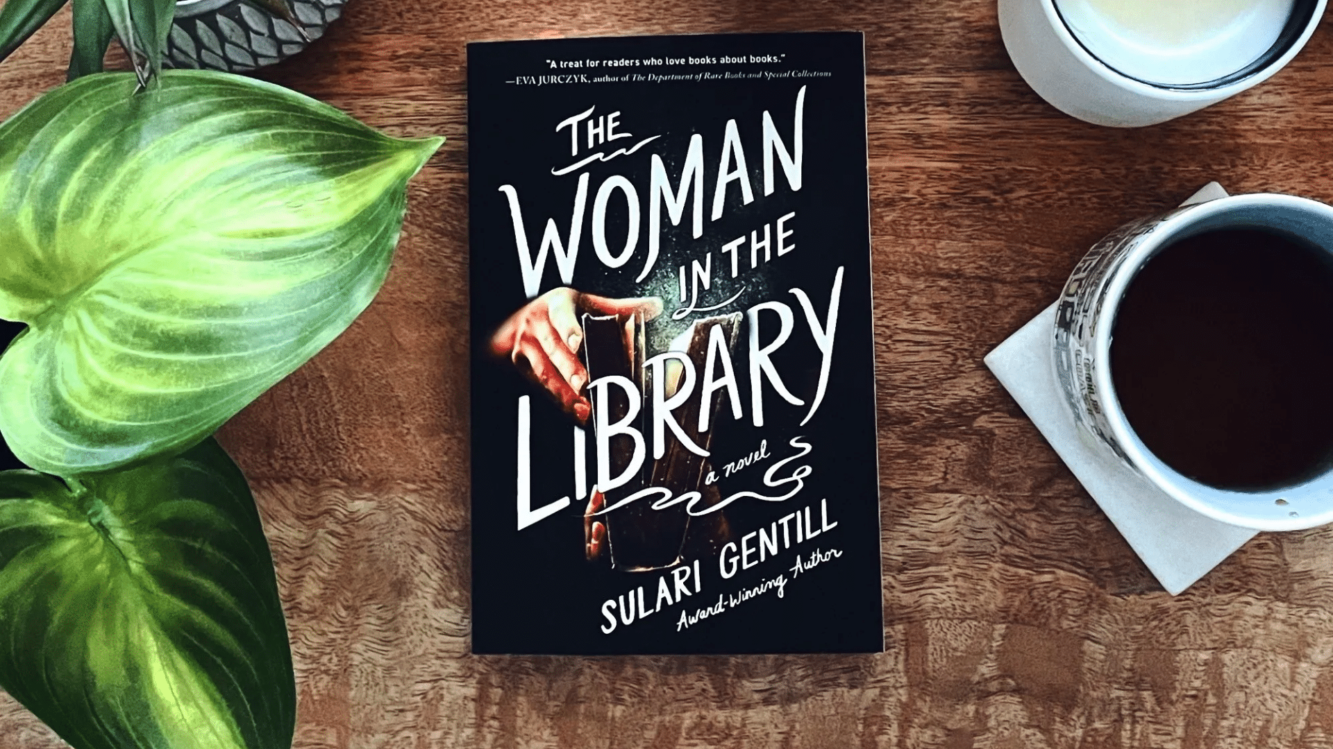The women in the library 1